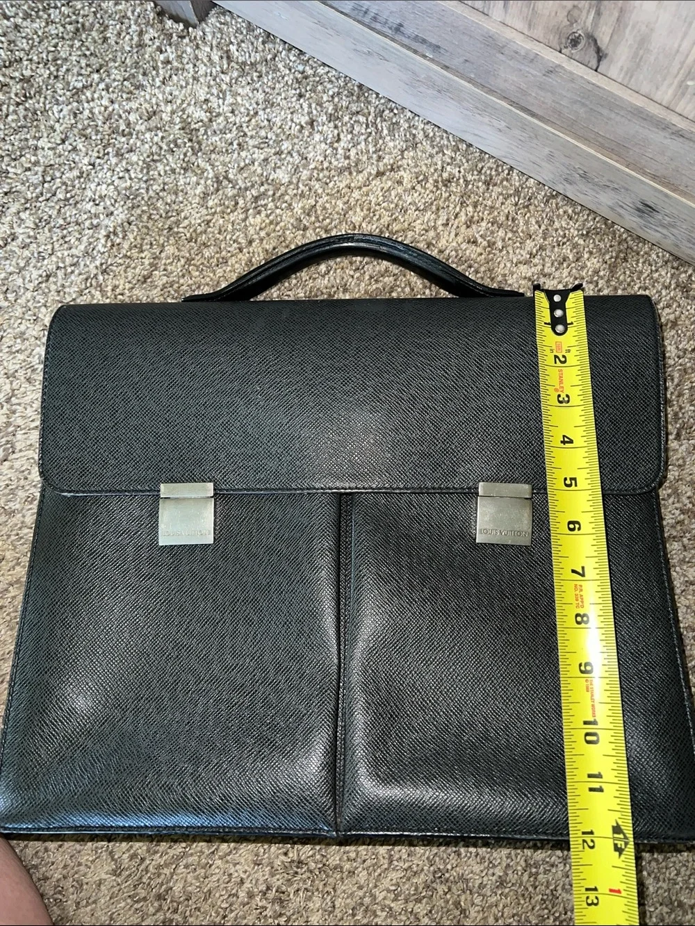 Black Louis Vuitton Taiga Briefcase with Top Handle